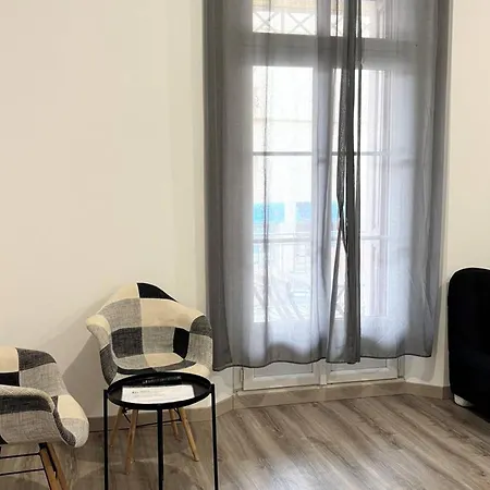 F2 Meuble Avec Balcon, Clim, Wifi, Animaux Admis - 50m Des Thermes - Fr-1-703-198 Apartment *