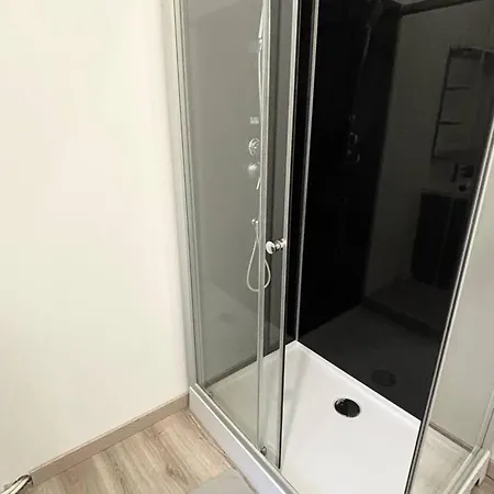 F2 Meuble Avec Balcon, Clim, Wifi, Animaux Admis - 50m Des Thermes - Fr-1-703-198 *